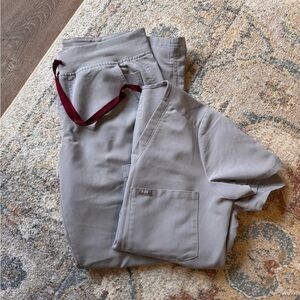 Figs Cement (discontinued color) XS top; S bottoms